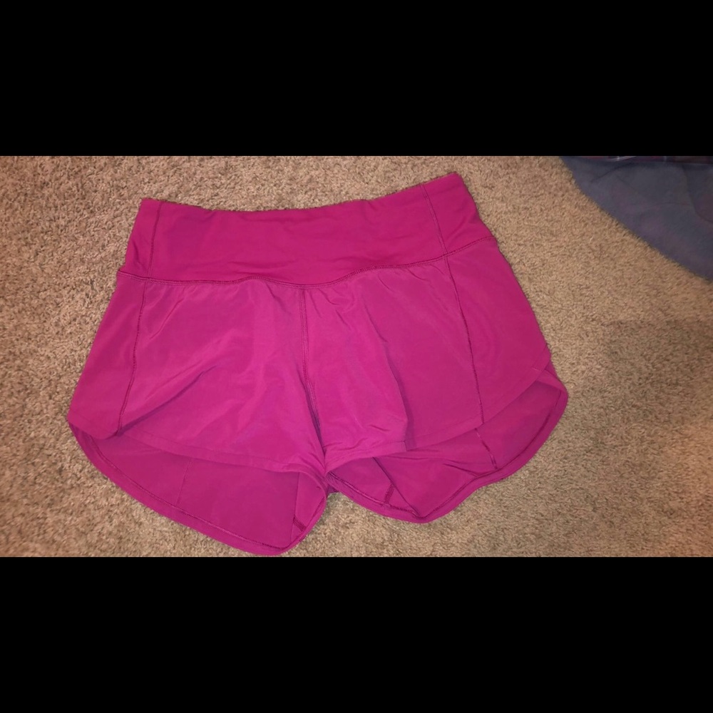 LULULEMON SPEED UP SHORTS NWOT